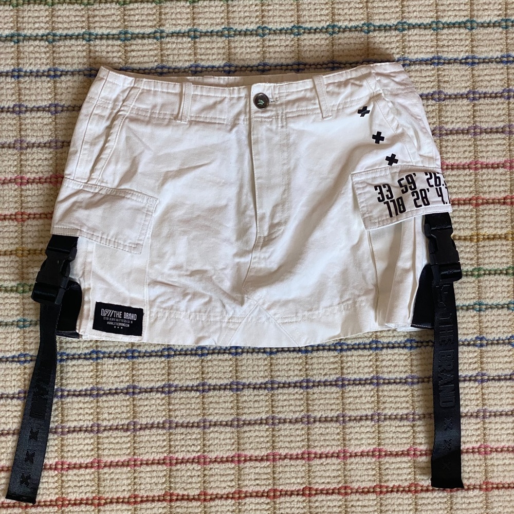 LF White Mini Skirt Black Buckles: size XS